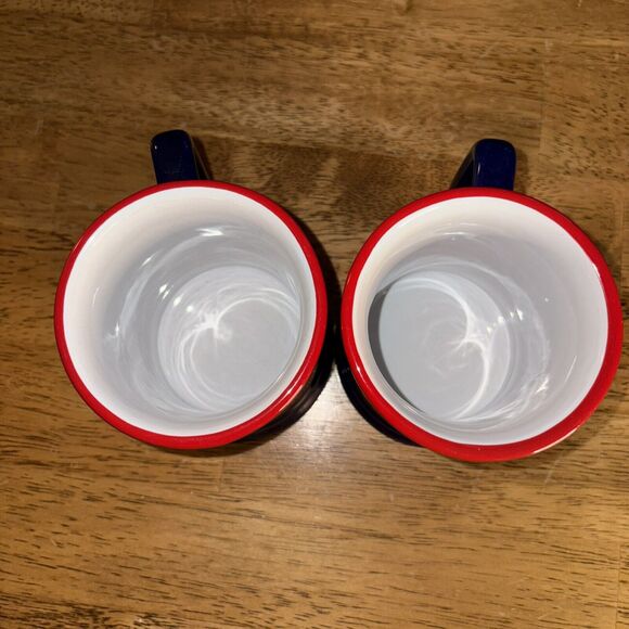 "THE POLAR EXPRESS" Set of 2 Hot Cocoa Coffee Tea Mugs Warner Brothers EUC - Picture 3 of 4